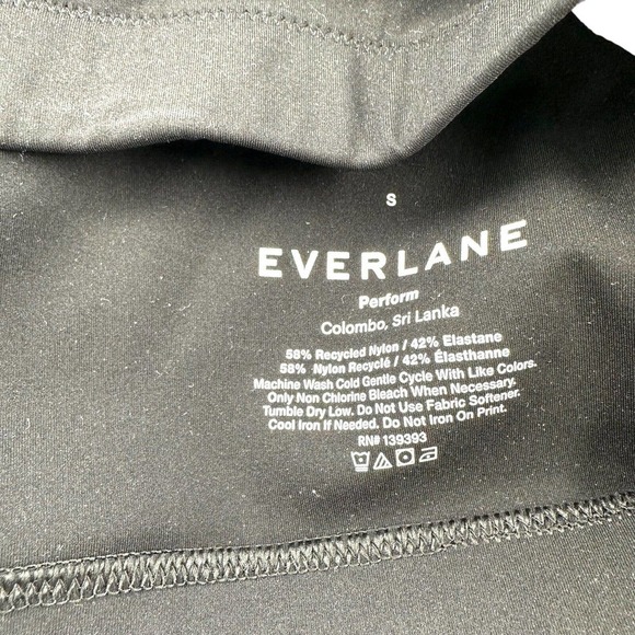 Everlane The Perform Sports Bra Black Size Small NWT - Picture 11 of 13